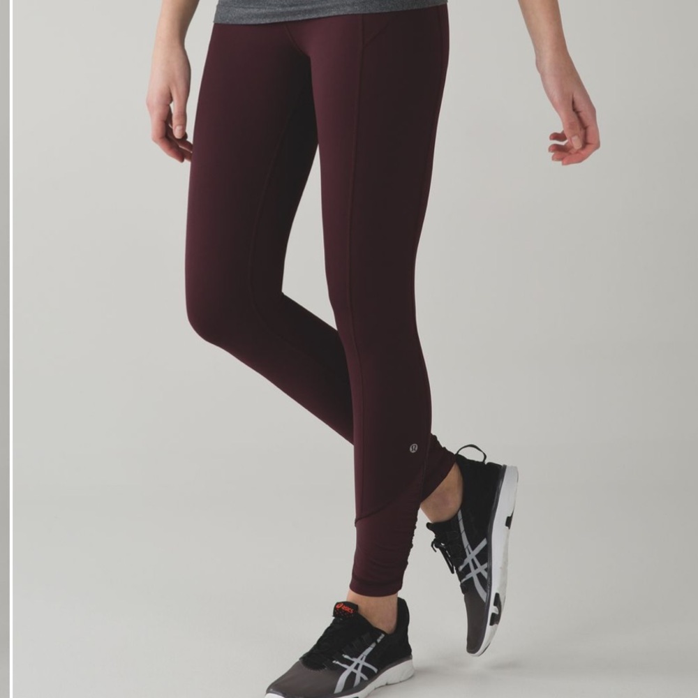 *Like New* Lululemon Pace Queen Tight Burgundy